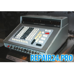 Первый в мире калькулятор CS10A Первый в мире калькулятор CS10A